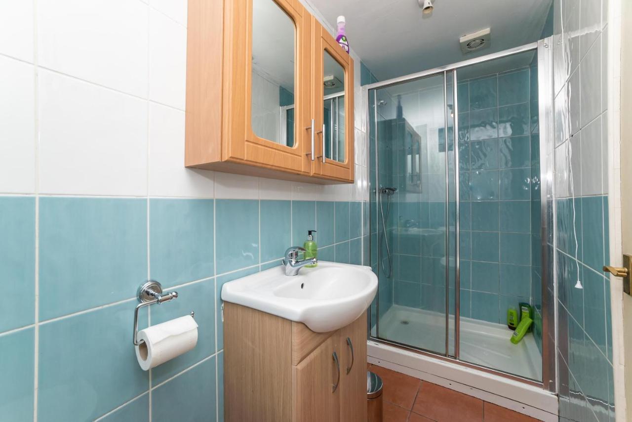 Beautiful Marine Park 2 Bedroom Apartment Σάουθ Σιλντς Εξωτερικό φωτογραφία