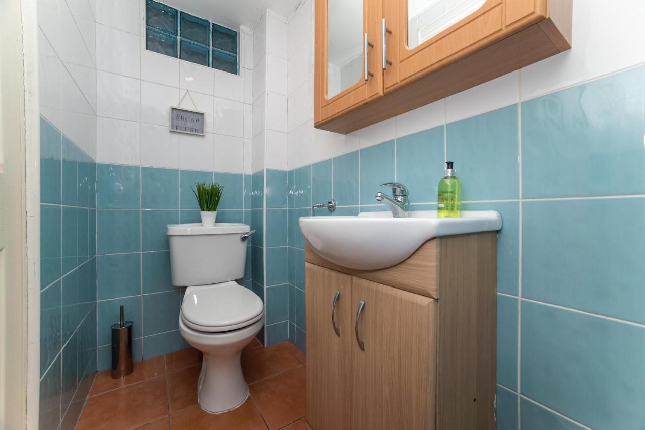 Beautiful Marine Park 2 Bedroom Apartment Σάουθ Σιλντς Εξωτερικό φωτογραφία